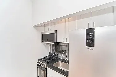 Rented by Living New York