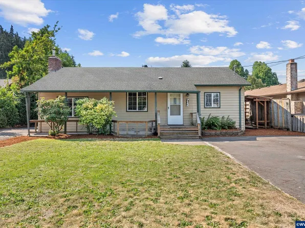 712 Cummings Ln N, Keizer, OR 97303