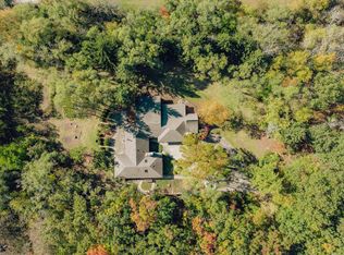 N30W22257 Green Rd, Waukesha, WI 53186
