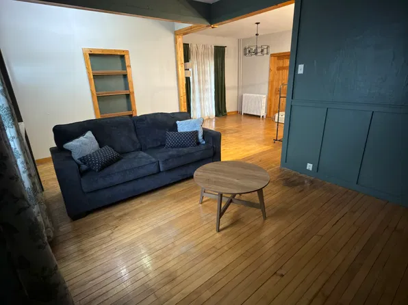 407 8th St #1, Two Harbors, MN 55616
