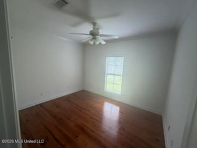 242 Huntington Holw — Photo 15
