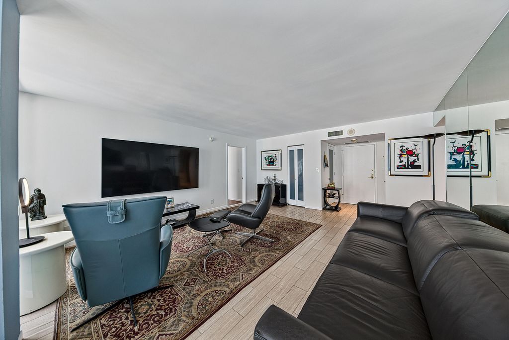 1010 S Ocean Boulevard #1516, photo 7