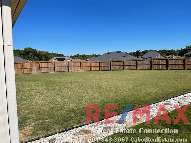 124 Brickyard Ct — Photo 17
