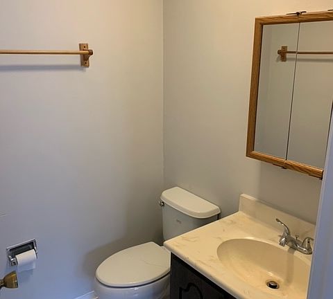 5th image of 4329 W Park Lane Dr APT 1B