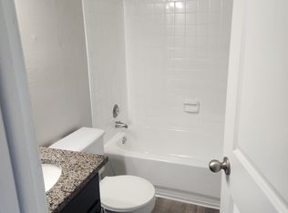 2283 Gator Dr APT 389, Orlando, FL 32807