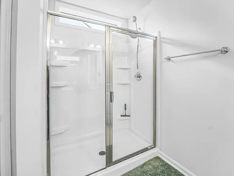 329 Hartland Pl — Photo 21
