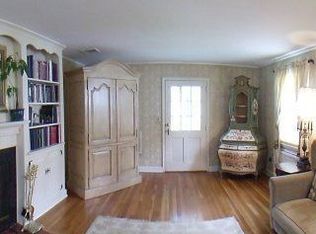 143 Woodbridge Ave, Metuchen, NJ