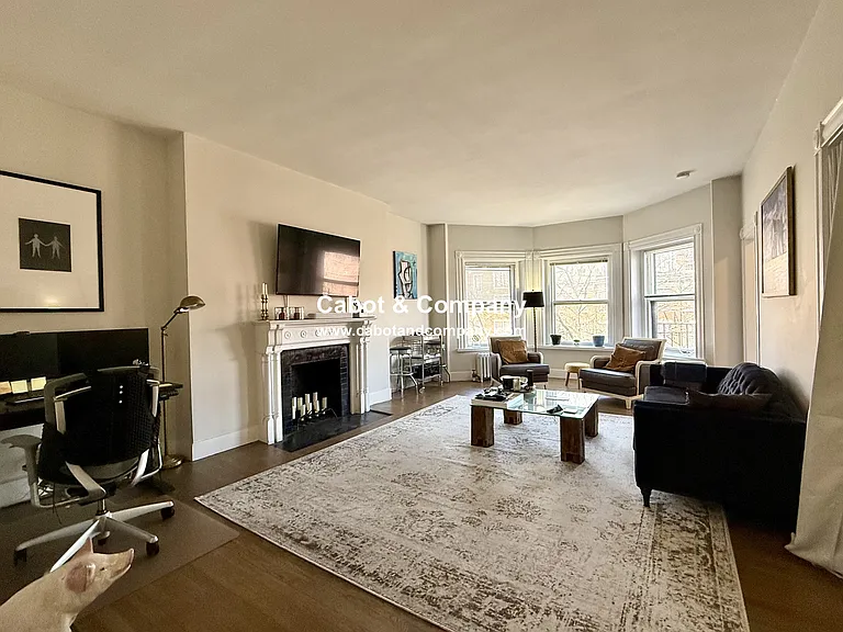 475 Beacon St #4F — Photo 1
