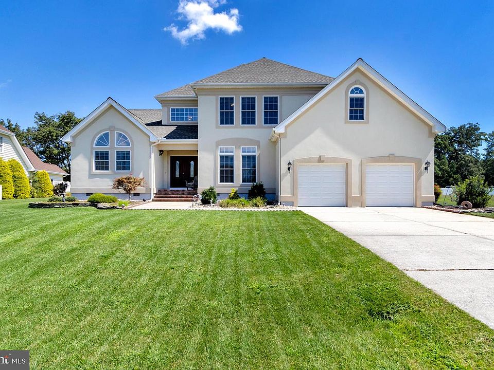1st image of 107 Cheshire Way