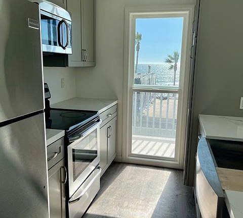 5th image of 11844 Coral Reef Ln #A