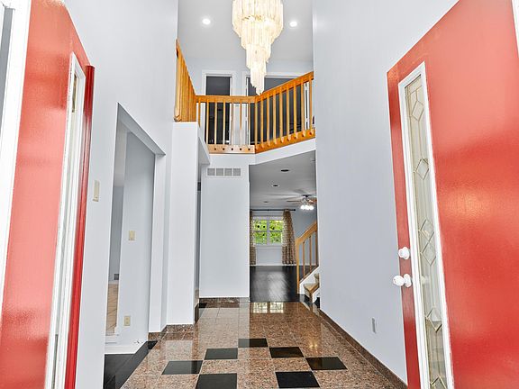 3rd image of 1241 Serota Pl
