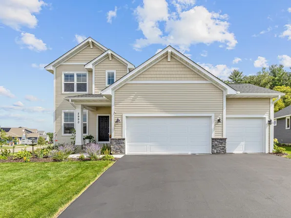 2990 Coventry Cir, River Falls, WI 54022