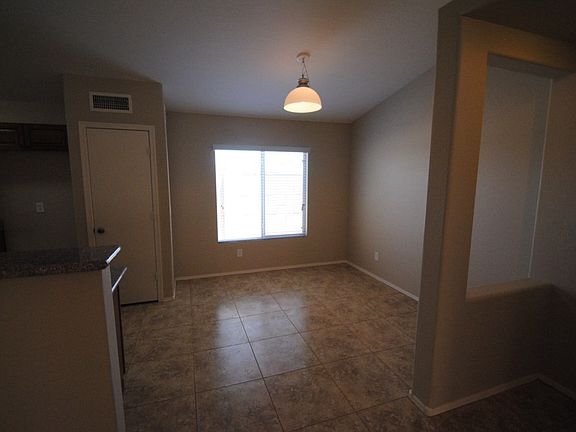 4th image of 1823 N 120th Dr