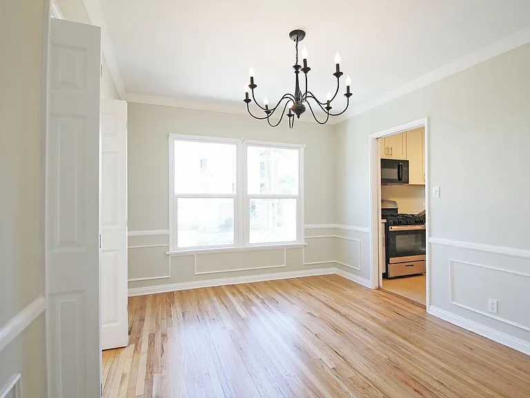 1575 Manning Ave — Photo 7