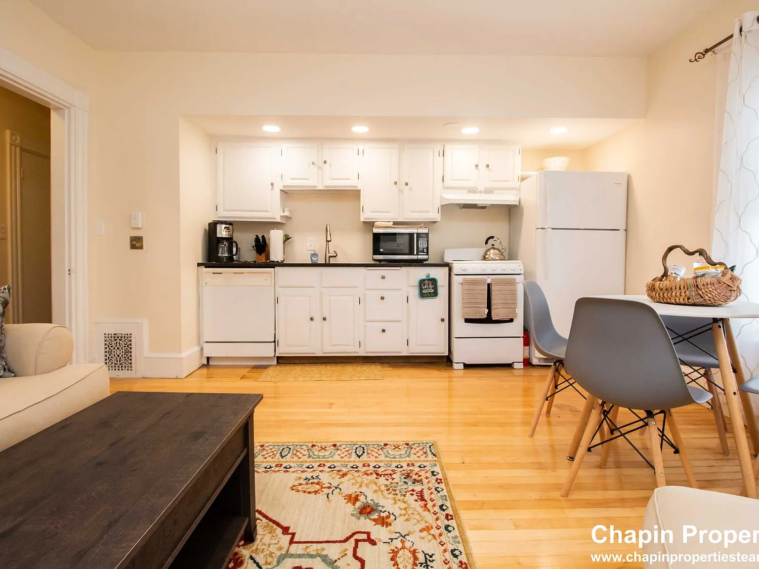 1 bed, $4,000 — Photo 4