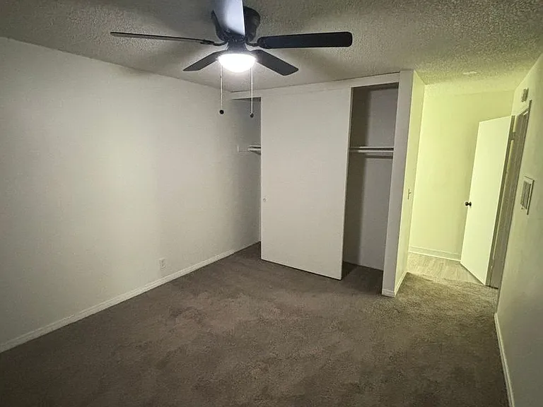 WOODCREST APARTMENTS — Photo 51