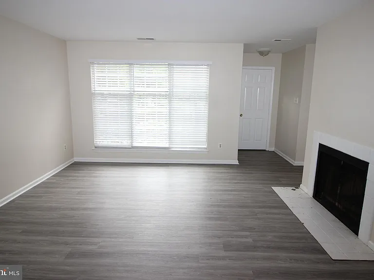 1794A Bayley Ln — Photo 5