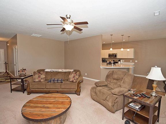 5th image of 5698 Westfalen Way
