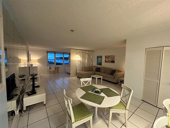 4th image of 2301 Collins Ave APT 936