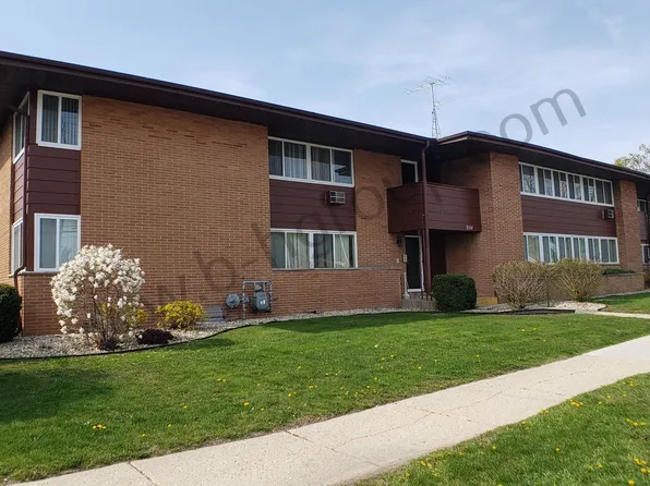 Sunnyside Apartments, 2111 80th St #2117-2, Kenosha, WI 53143