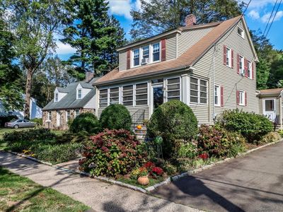 11 Garfield Avenue, North Haven, CT, 06473