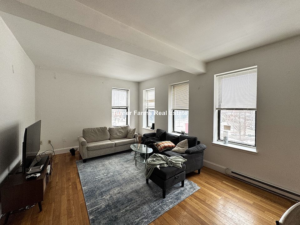 1st image of 776 Columbus Ave APT 3A
