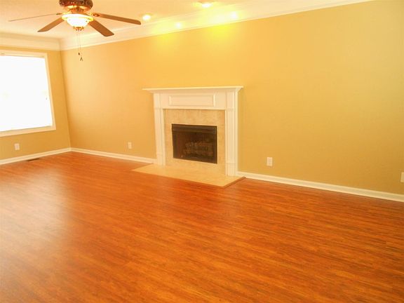 4th image of 1852 Kaitlyn Virginia Ct