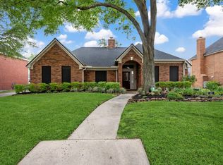 6007 Summer Oaks Dr, Humble, TX 77346