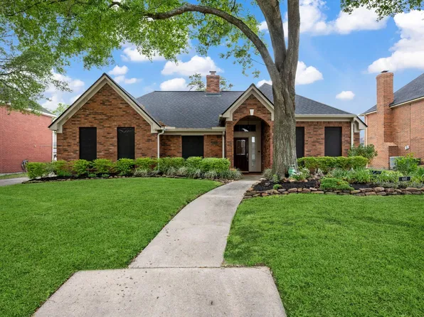 6007 Summer Oaks Dr, Humble, TX 77346