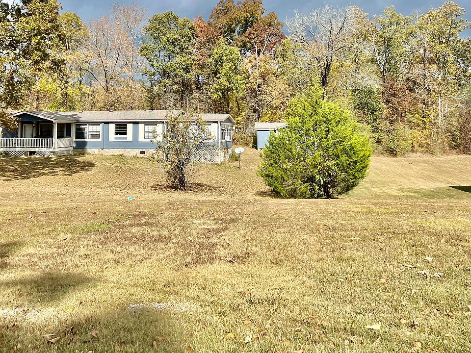 2nd image of 21 Amy Ln