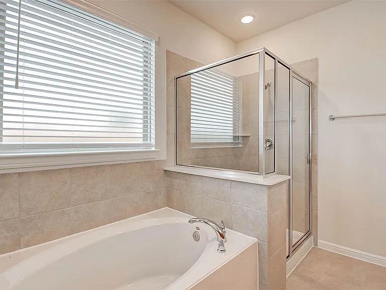 18827 Carlisle Landing Ln — Photo 38