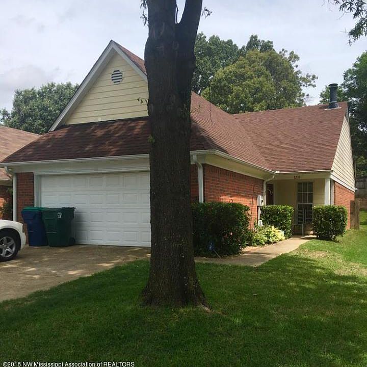 1st image of 1238 Payton Dr N