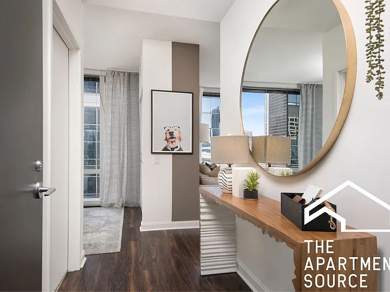 111 W Upper Wacker Dr #STUDIO — Photo 16