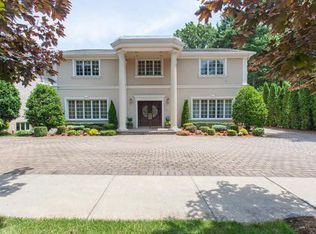 15 Tiber Pl, Staten Island, NY 10301