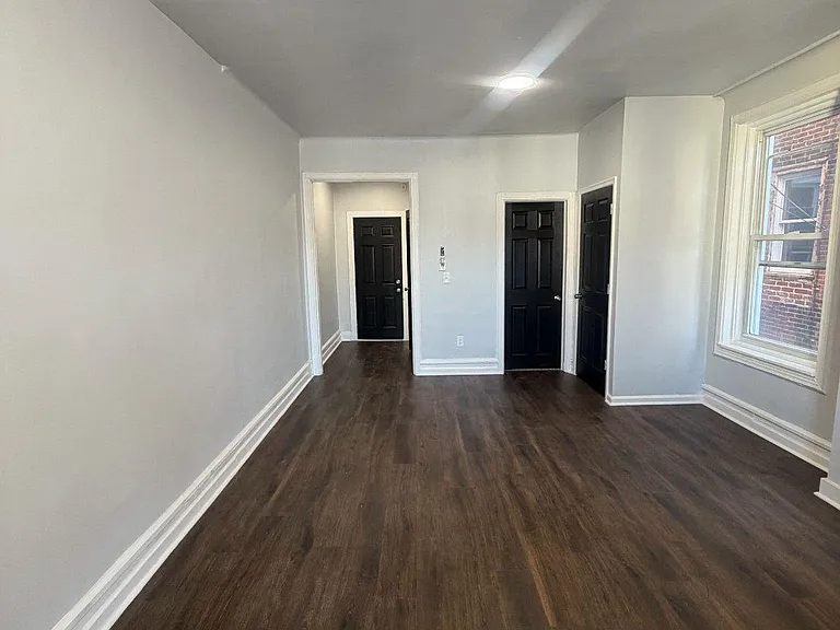 850 N 22nd St #3 — Photo 5