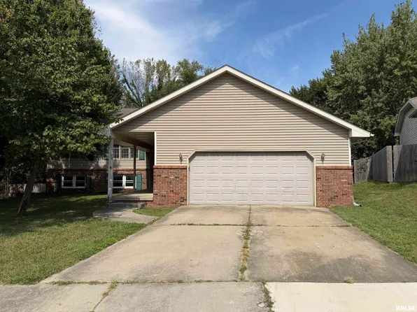 74 Holliday Rd, Springfield, IL 62702