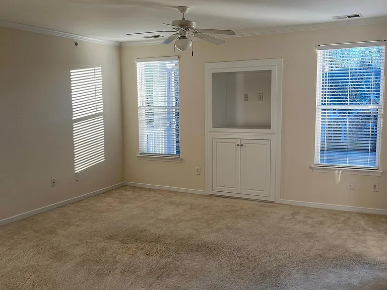 704 River Rock Way #105 — Photo 6