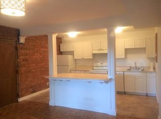 1800 Jefferson Park Ave APT 24, Charlottesville, VA 22903