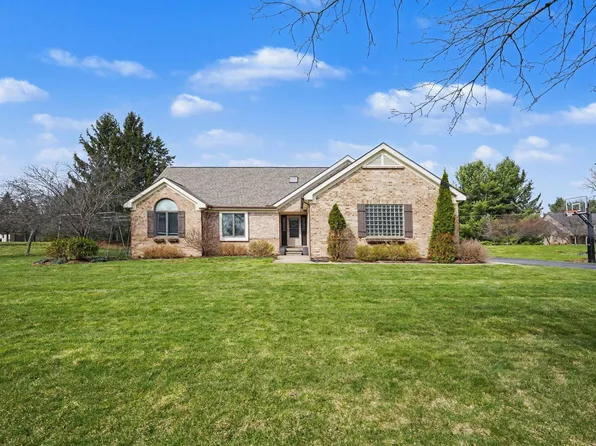 13288 Sumac Rd, South Lyon, MI 48178