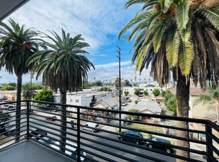 14612 Calvert St #302, Van Nuys, CA 91411