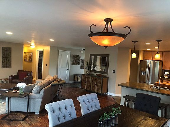 5th image of 658 Carmel Way