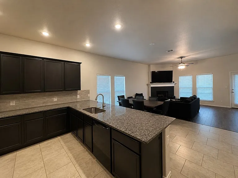 9026 Pepper Grass Ave — Photo 4