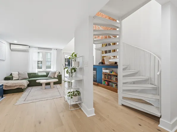 15 Cazenove St APT 1, Boston, MA 02116
