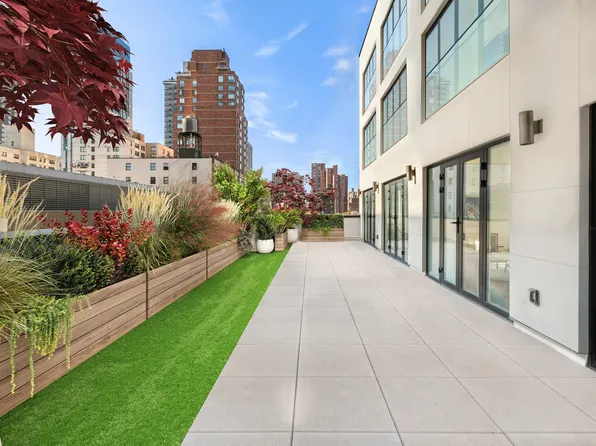 427 East 90th Street PH-9-10 image 2 of 30