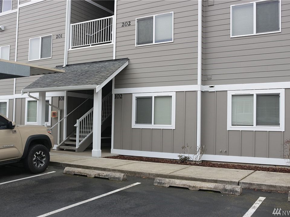 1st image of 1691 SW Mulberry Pl APT F102