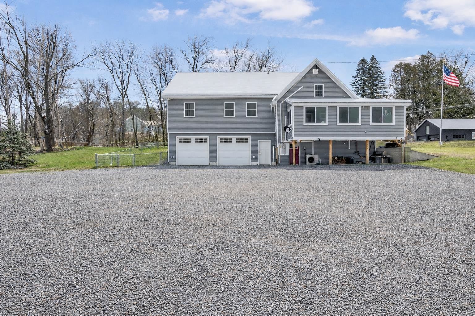 169 Main Street, Colebrook, NH 03576 | MLS #5075083 | Zillow
