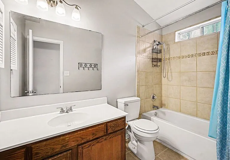 7601 Swedish Ivy Ln — Photo 19