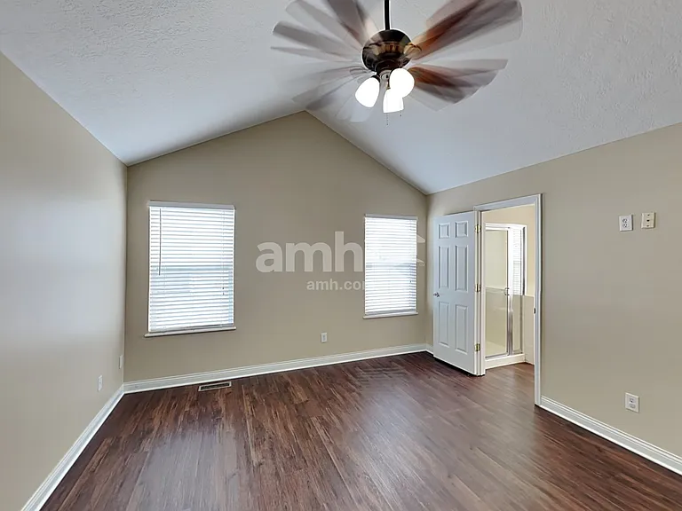 7200 Winterbek Ave — Photo 9