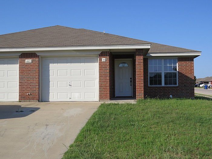 1st image of 4102 Primrose Dr Unit B