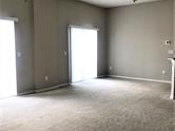 4th image of 2010 San Jacinto Cir
